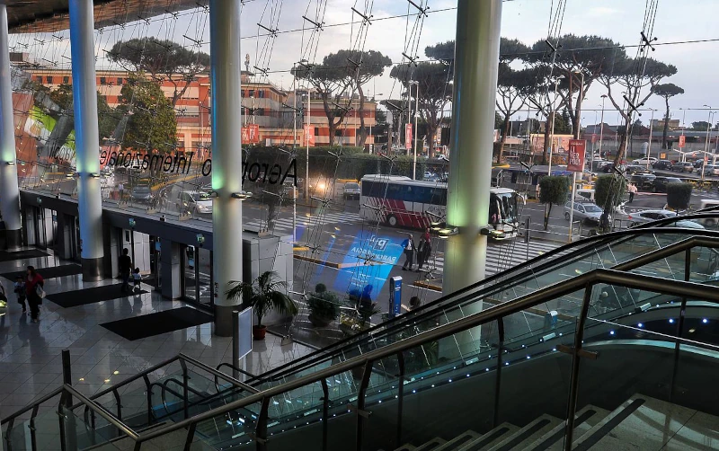 Vista del exterior desde la terminal.